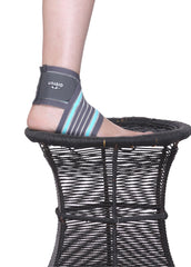 Chevillère élastique monobloc